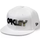 Cappellino Oakley Factory Snap Back White